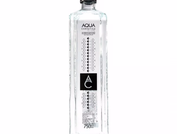 Apa plata Aqua Carpatica