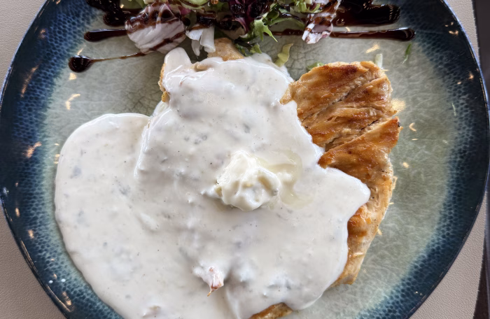 Piept de pui cu sos gorgonzola