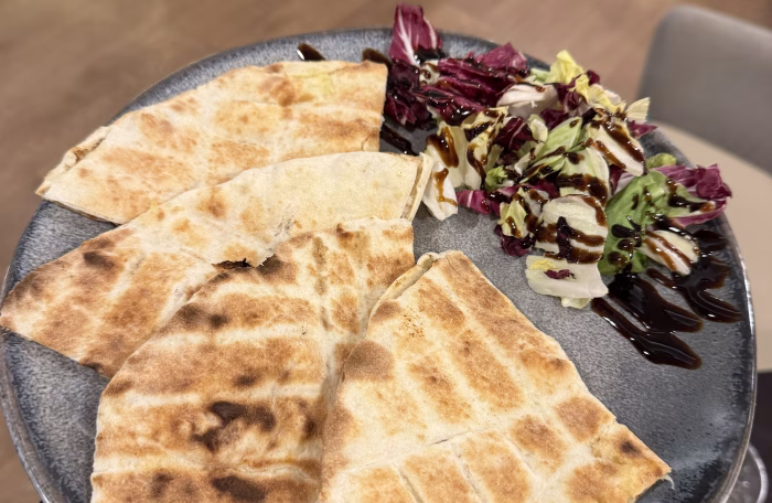 Arayes Halloumi